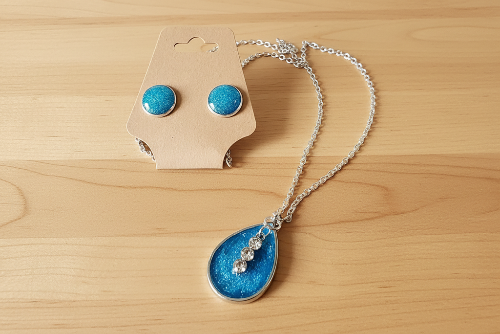 Elegant Blue Necklace and Earring Set